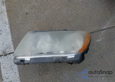 2011 Jeep Grand Cherokee Laredo from USA, damaged, VIN 1J4RR4GG8BC504878